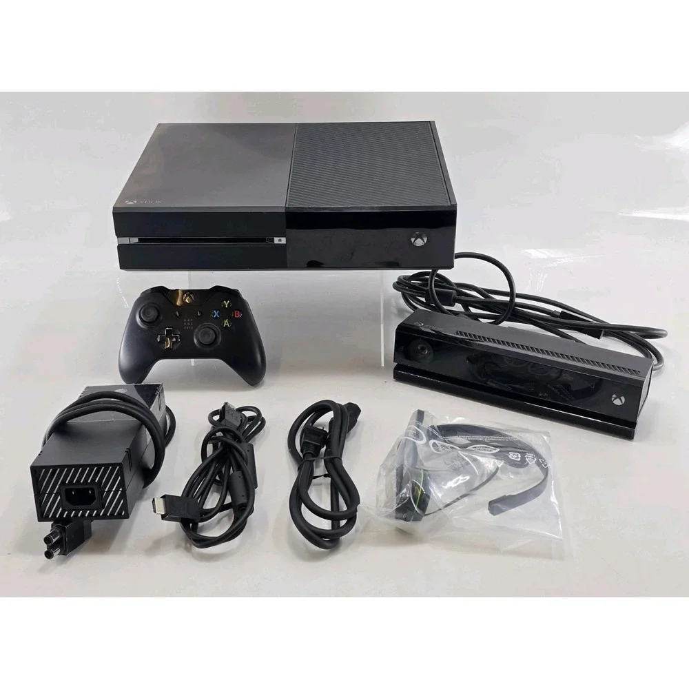 Xbox One Day One Edition Console (Microsoft) W/ Box, Controller & Cords - Tested